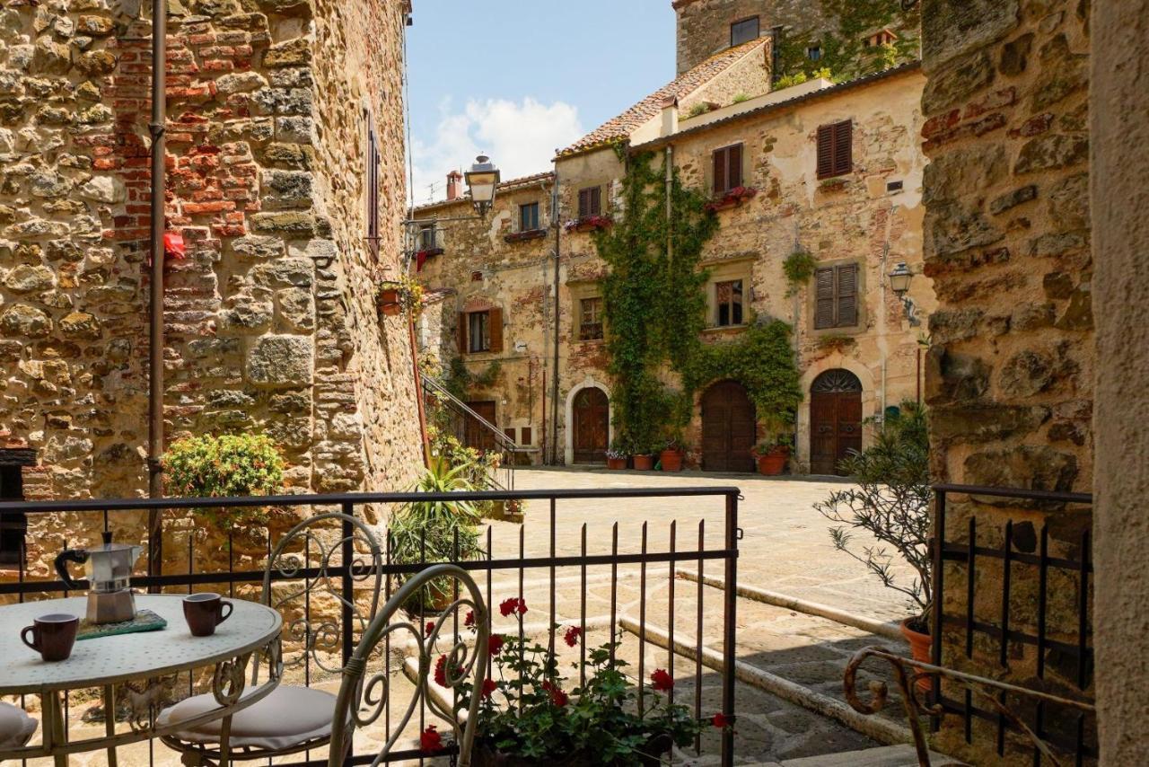 Inn Piazza In Montemerano, The Heart Of Tuscany Kültér fotó